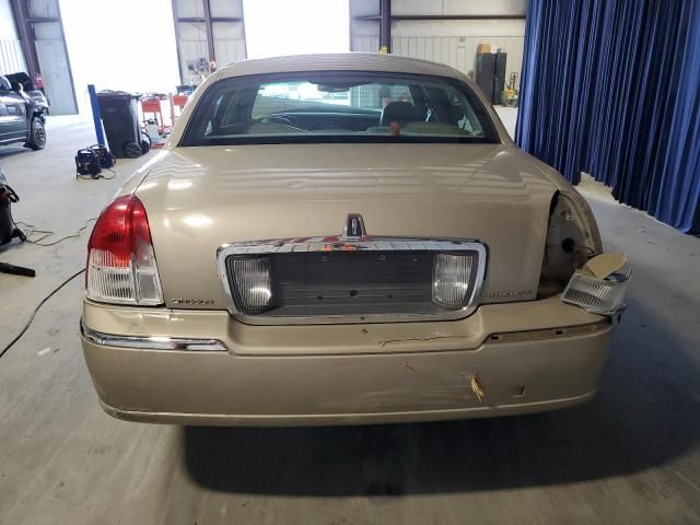 2008 Lincoln Town Car Signature Limited