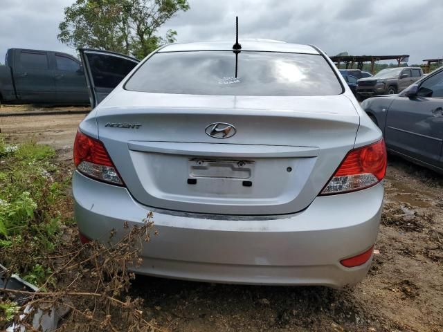 2013 Hyundai Accent GLS