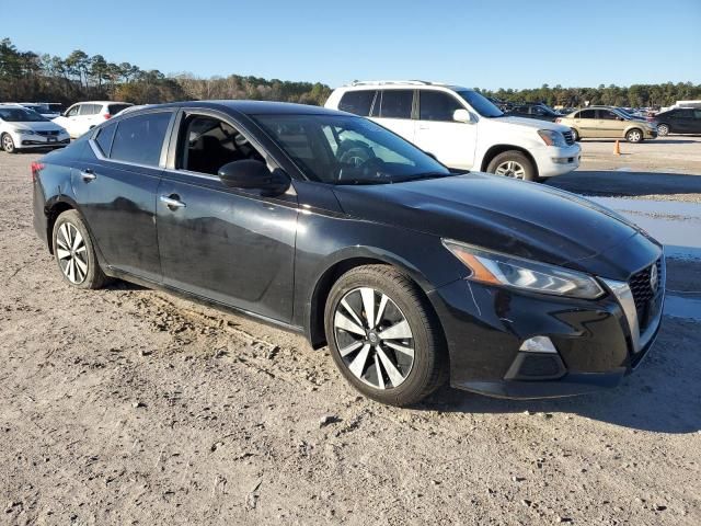 2021 Nissan Altima SV