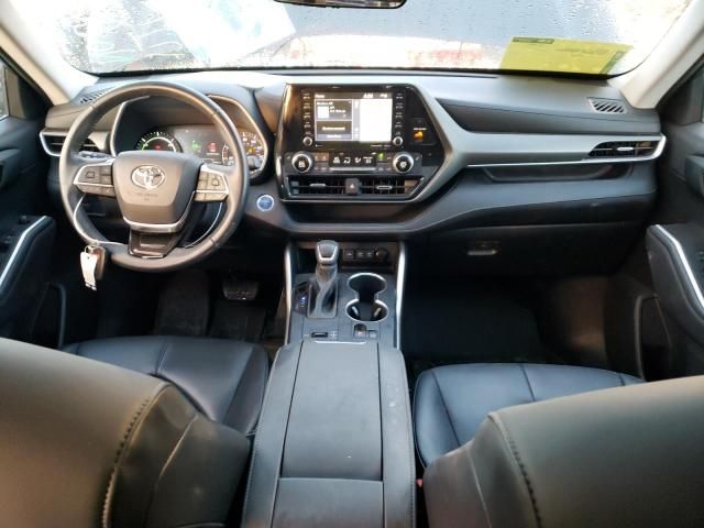 2021 Toyota Highlander Hybrid XLE