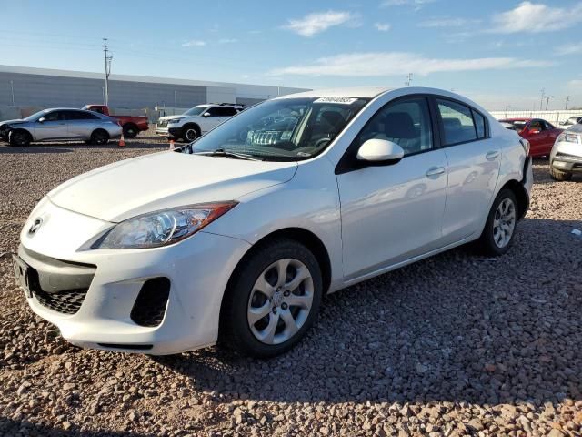 2013 Mazda 3 I