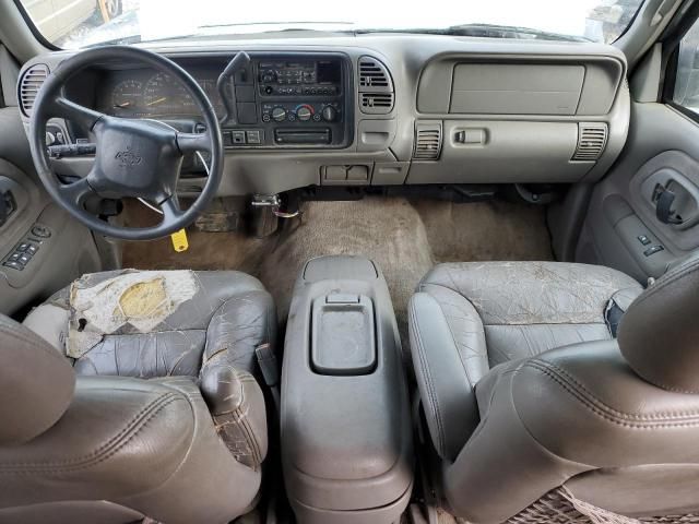 1999 Chevrolet Suburban K2500