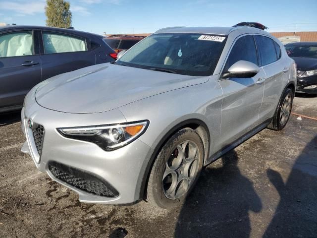 2018 Alfa Romeo Stelvio TI