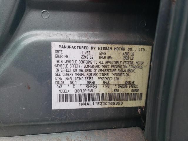 2004 Nissan Altima Base