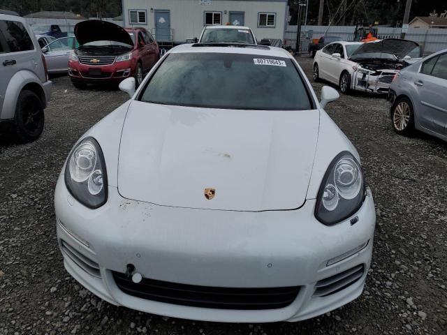 2015 Porsche Panamera S