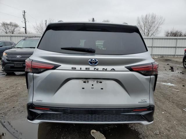 2021 Toyota Sienna XSE