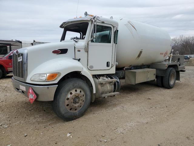 2015 Peterbilt 337