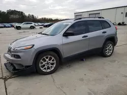 Salvage cars for sale from Copart Gaston, SC: 2016 Jeep Cherokee Sport