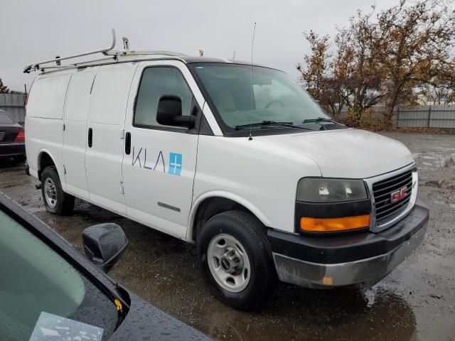 2004 GMC Savana G2500