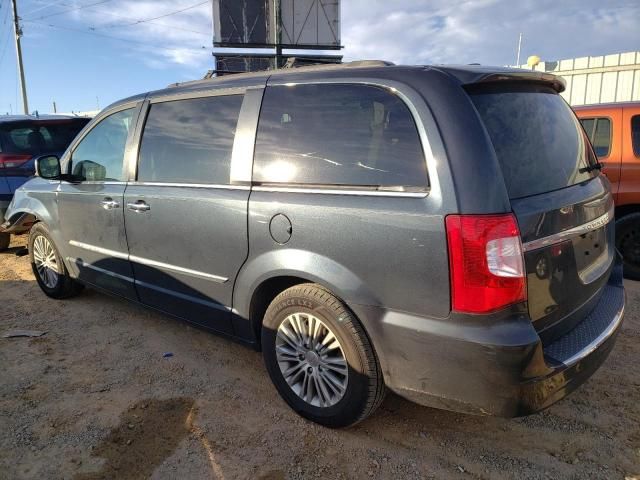 2013 Chrysler Town & Country Touring L