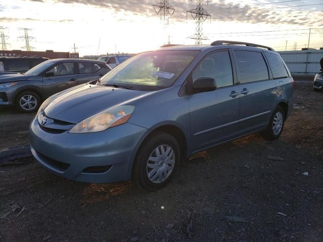 2006 Toyota Sienna CE