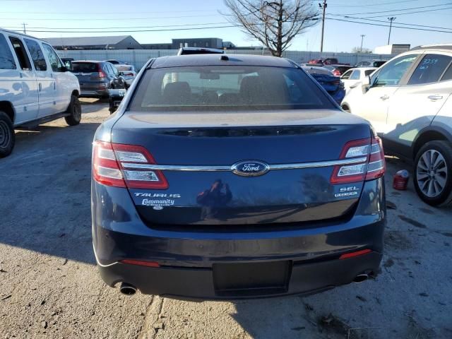 2016 Ford Taurus SEL