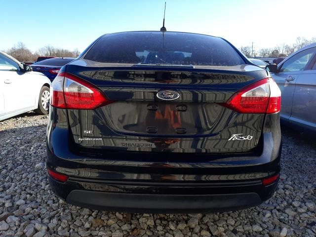 2015 Ford Fiesta SE