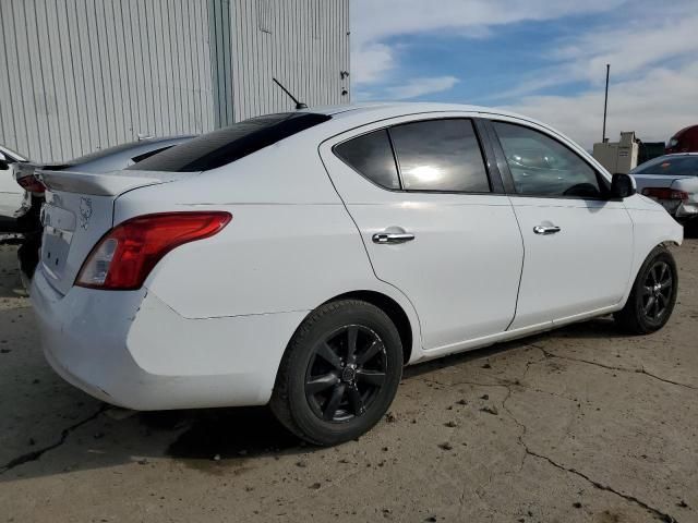 2014 Nissan Versa S