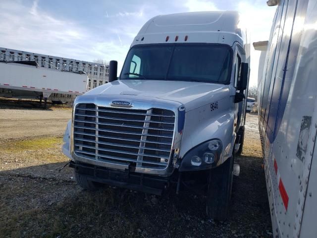 2017 Freightliner Cascadia 125