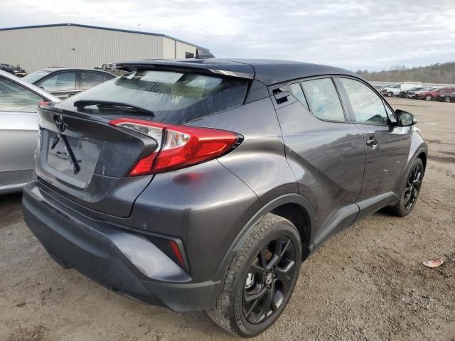 2022 Toyota C-HR XLE