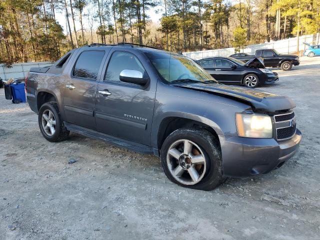 2011 Chevrolet Avalanche LS