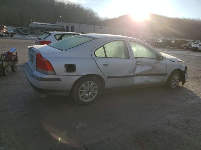 2004 Volvo S60