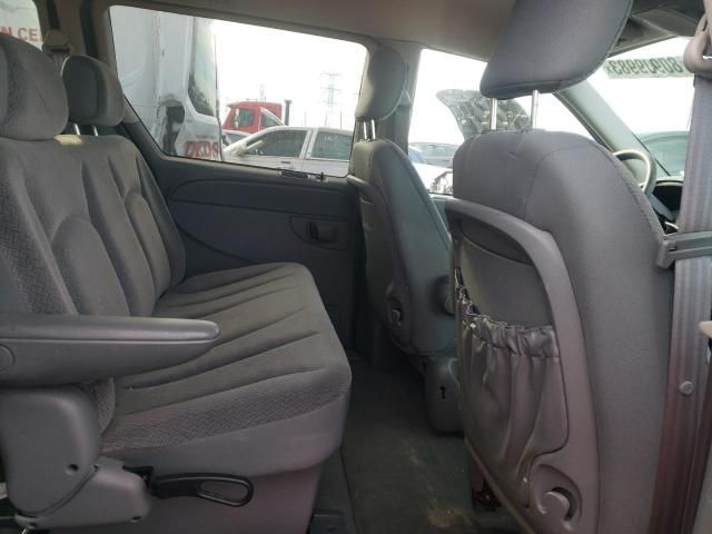 2005 Chrysler Town & Country