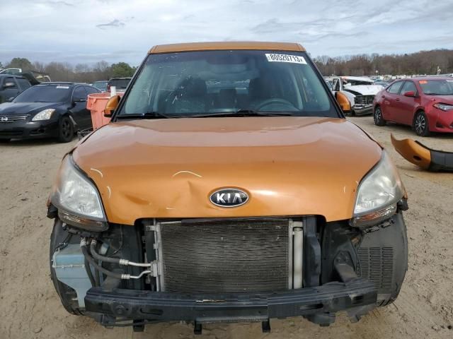 2011 KIA Soul +