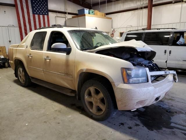 2013 Chevrolet Avalanche LTZ