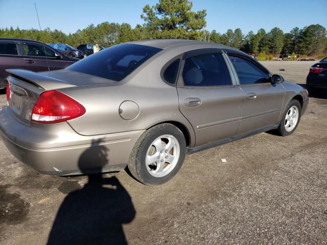 2005 Ford Taurus SE