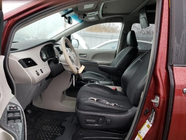 2013 Toyota Sienna Sport