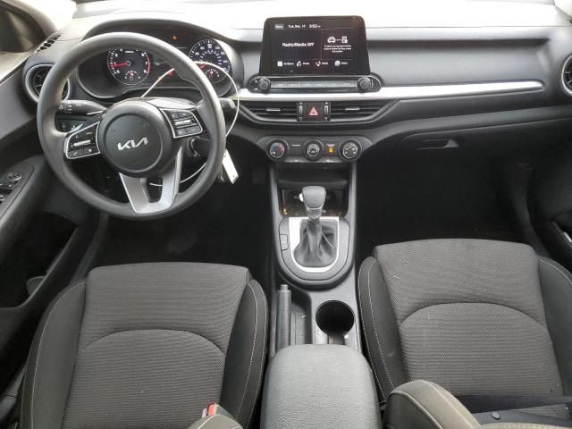 2023 KIA Forte LX