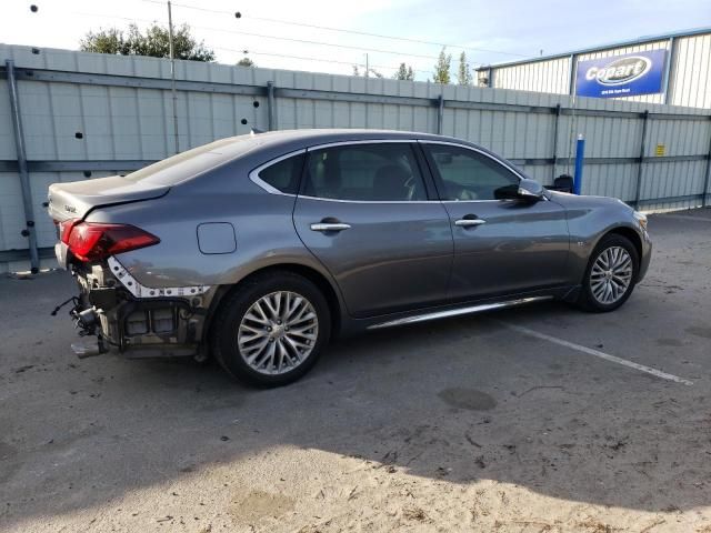 2016 Infiniti Q70 3.7