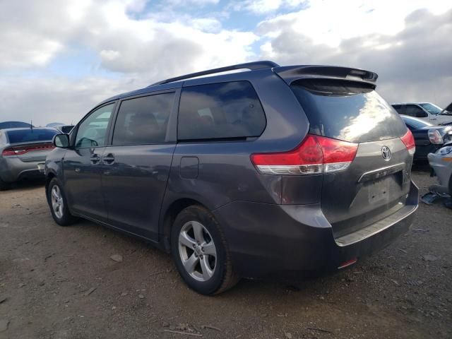 2012 Toyota Sienna LE