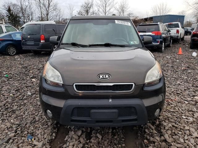 2010 KIA Soul +