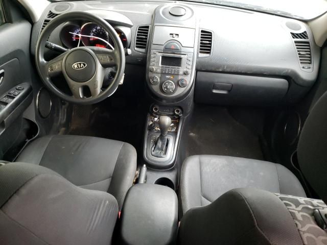 2011 KIA Soul +