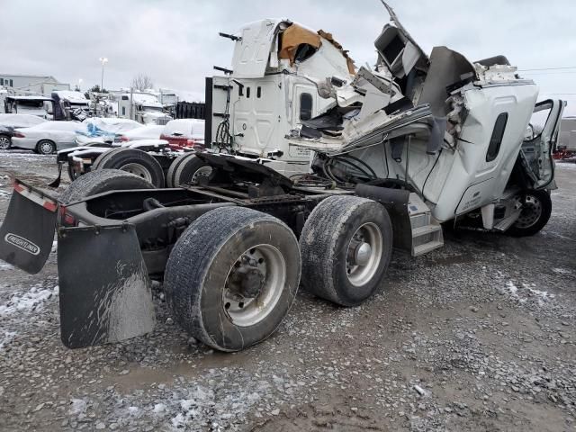 2023 Freightliner Cascadia 126