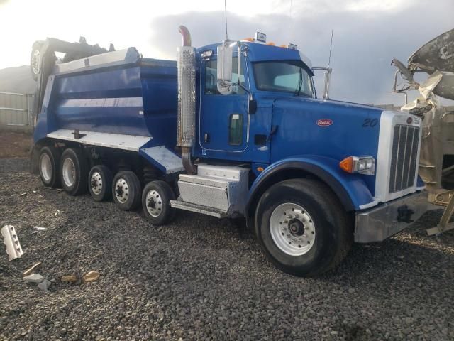 2013 Peterbilt 389