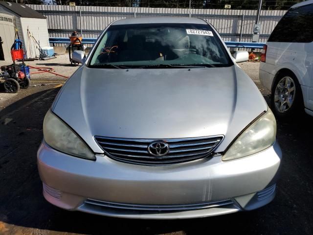 2005 Toyota Camry LE