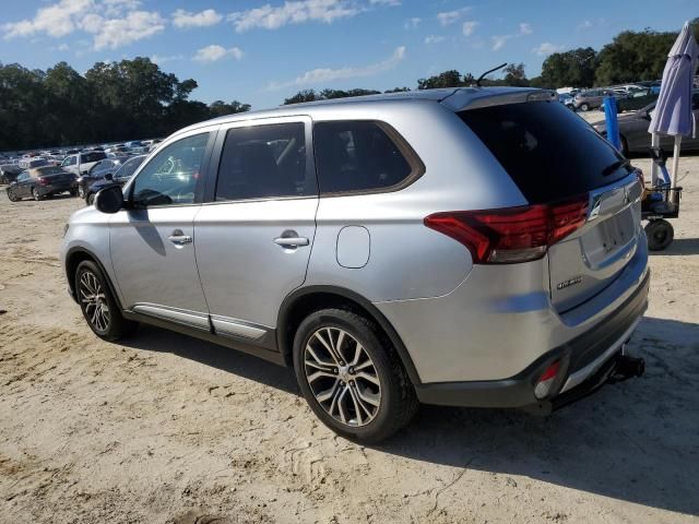 2016 Mitsubishi Outlander SE