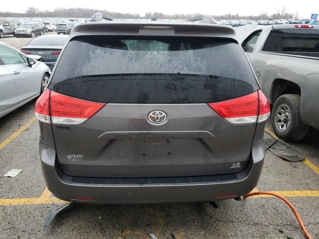 2011 Toyota Sienna LE