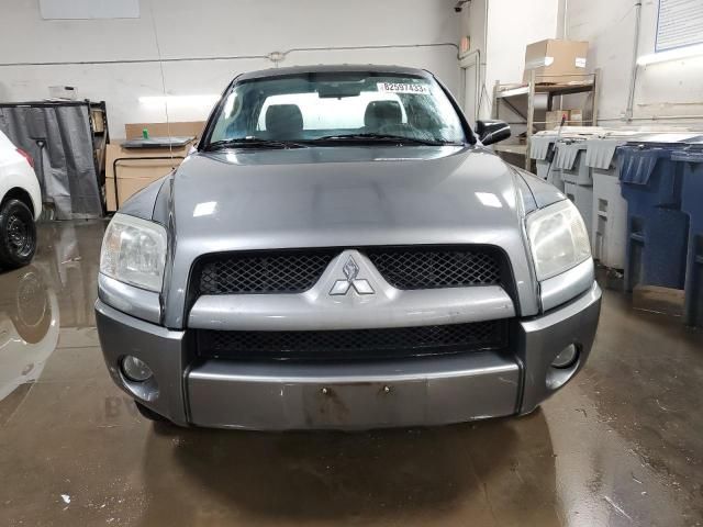 2008 Mitsubishi Raider LS