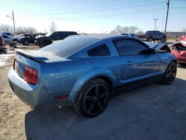 2005 Ford Mustang