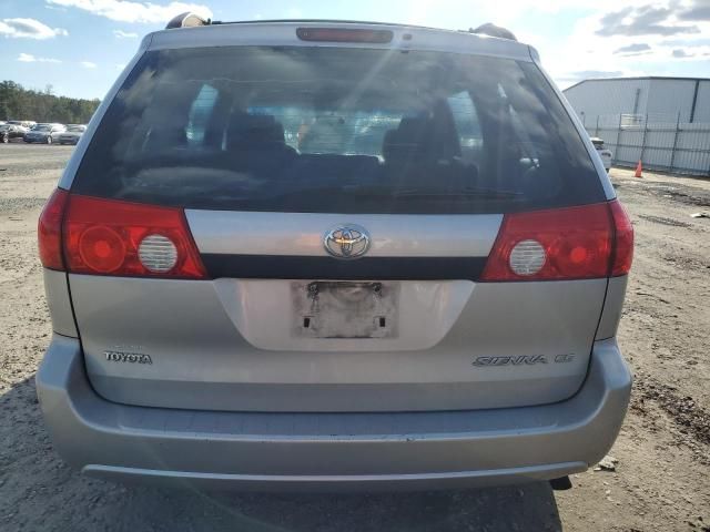 2006 Toyota Sienna CE