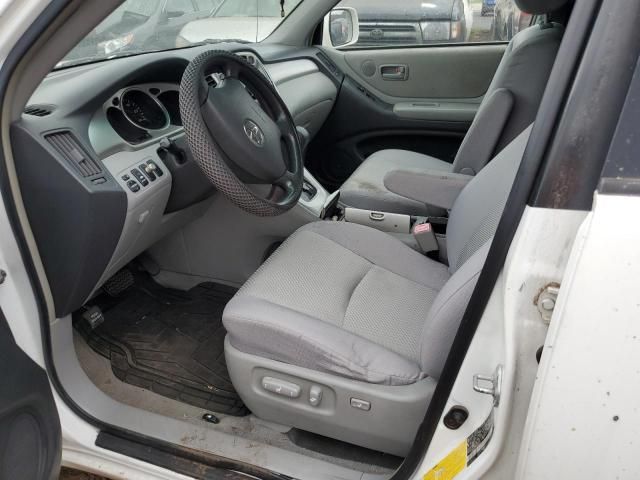 2004 Toyota Highlander Base