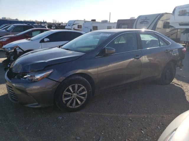 2016 Toyota Camry LE