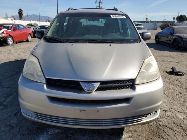 2005 Toyota Sienna CE