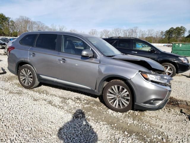 2019 Mitsubishi Outlander SE