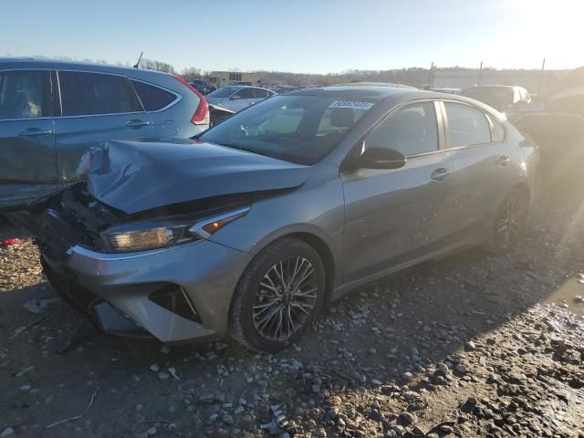 2022 KIA Forte GT Line