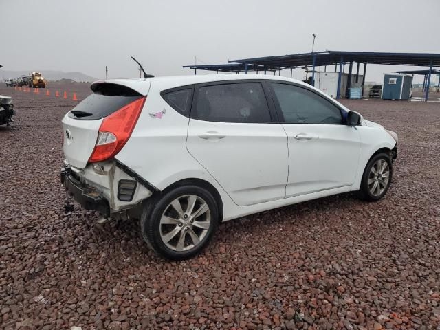 2012 Hyundai Accent GLS