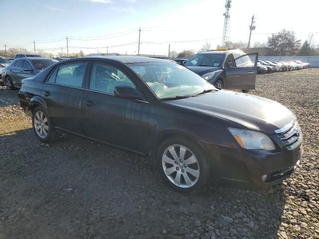 2005 Toyota Avalon XL