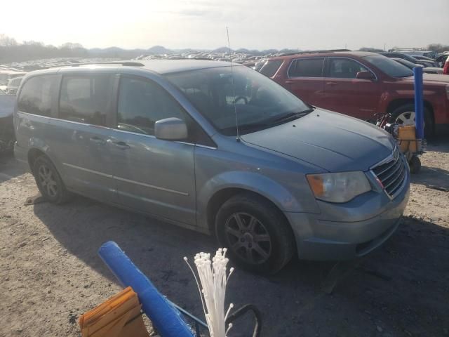 2010 Chrysler Town & Country Touring