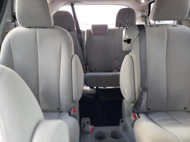 2012 Toyota Sienna LE