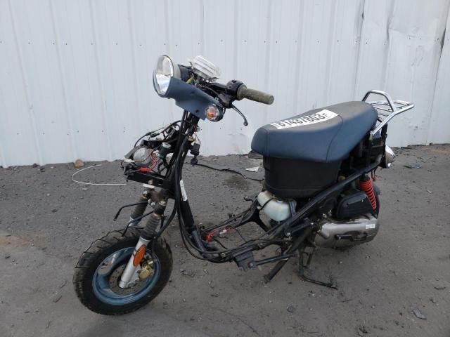 2009 Genuine Scooter Co. Buddy 50